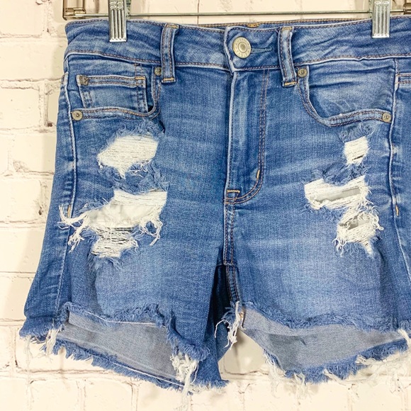 American Eagle Jean hi rise Shortie distress - Picture 4 of 8